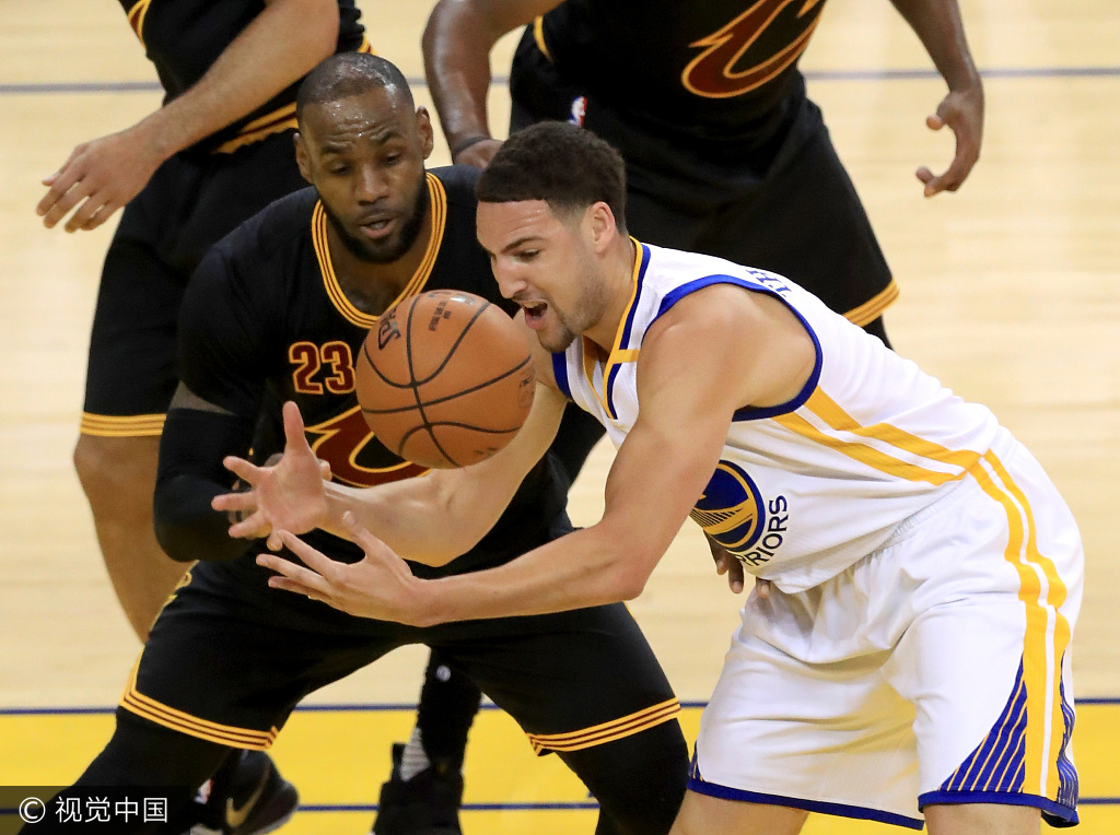 NBA总决赛G5决胜局，库里加冕三分王助勇士夺冠